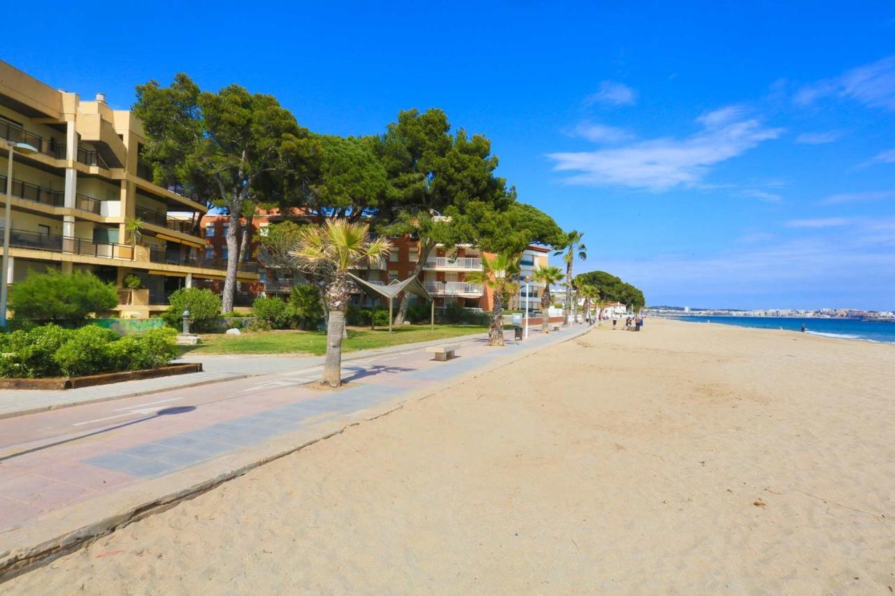 Uhc Txingudi Apartments Cambrils Buitenkant foto